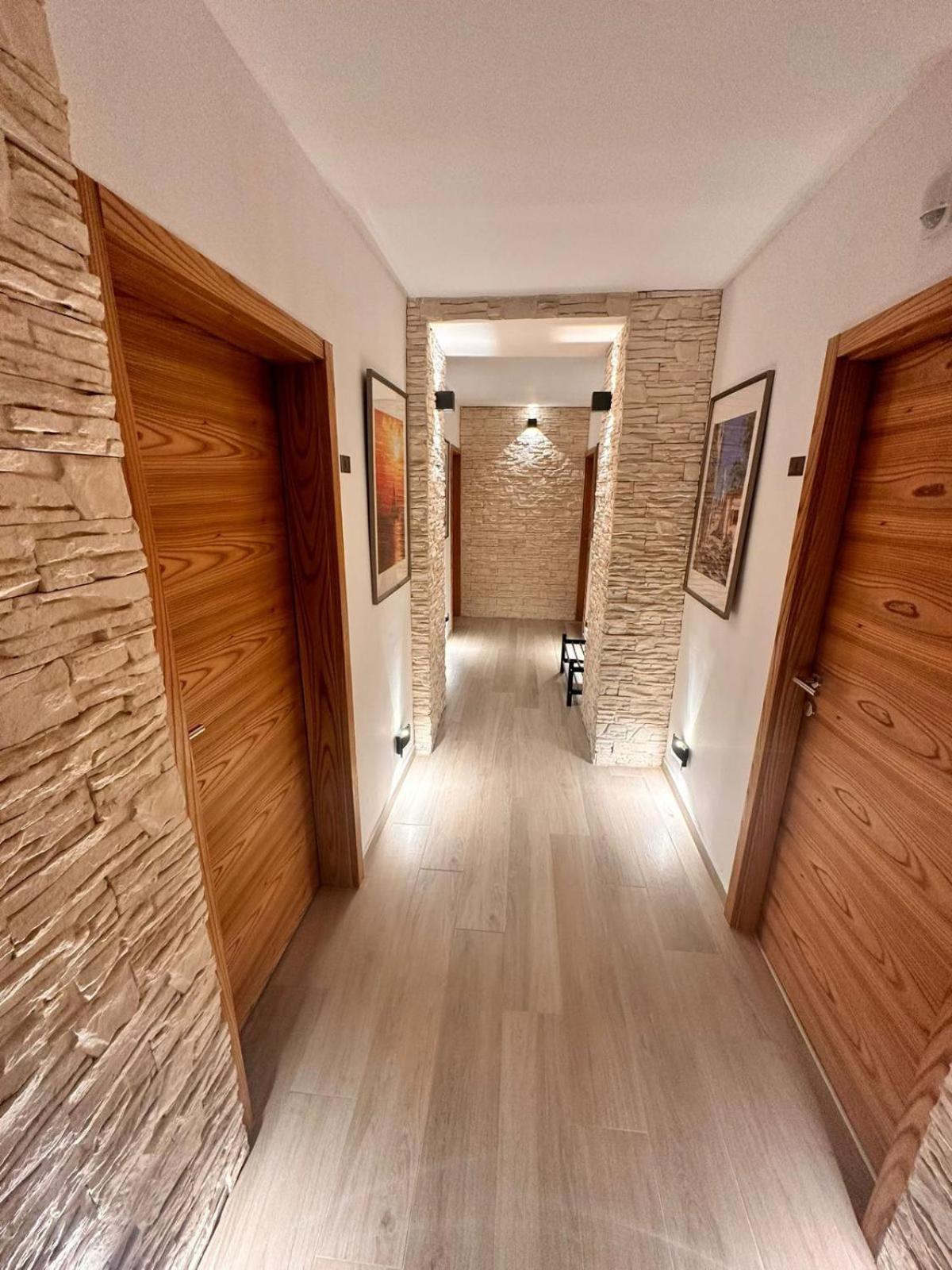 Old City Inn *** Πούλα Εξωτερικό φωτογραφία