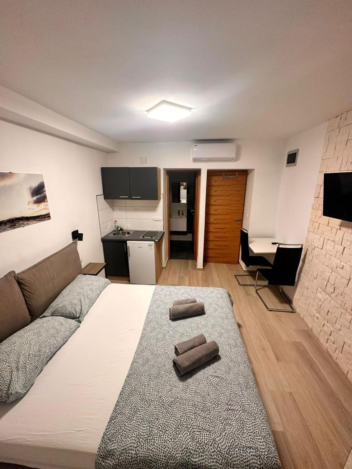 Old City Inn *** Πούλα Εξωτερικό φωτογραφία